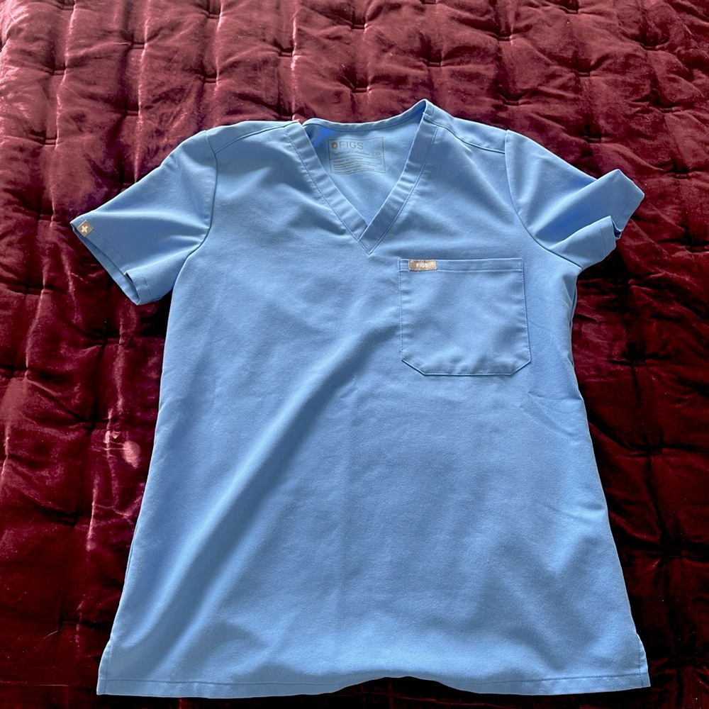 FIGS One Pocket Scrub Top Celi Blue- XS